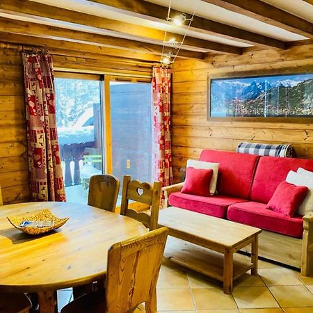 Mont Blanc View Apt In The Heart Of Chamonix Bagian luar foto
