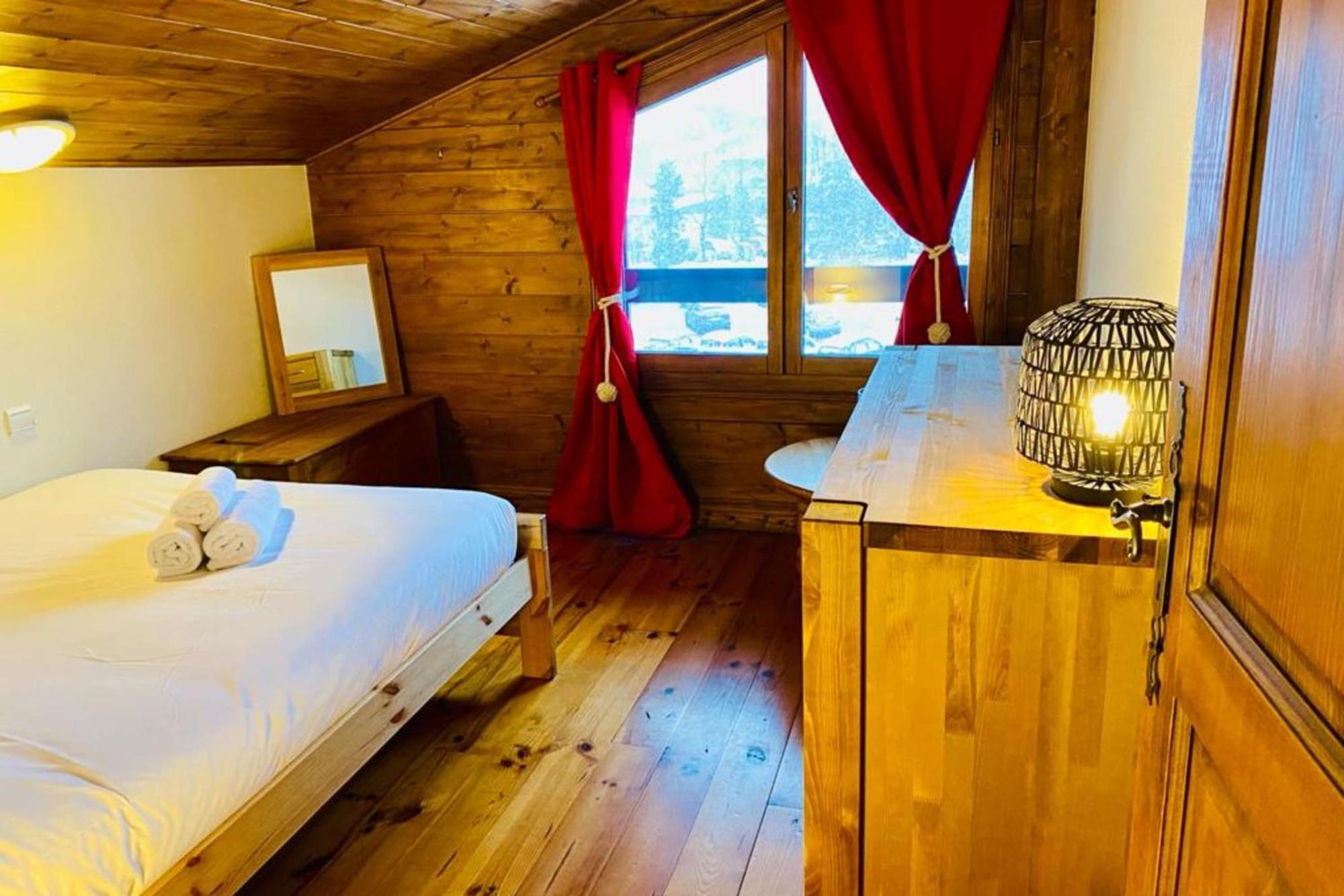 Mont Blanc View Apt In The Heart Of Chamonix Bagian luar foto